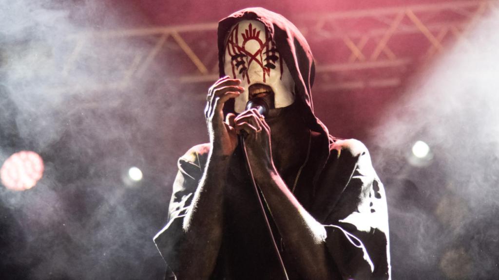 masque Vessel - le troisième masque de Vessel, découvrant sa bouche et son menton