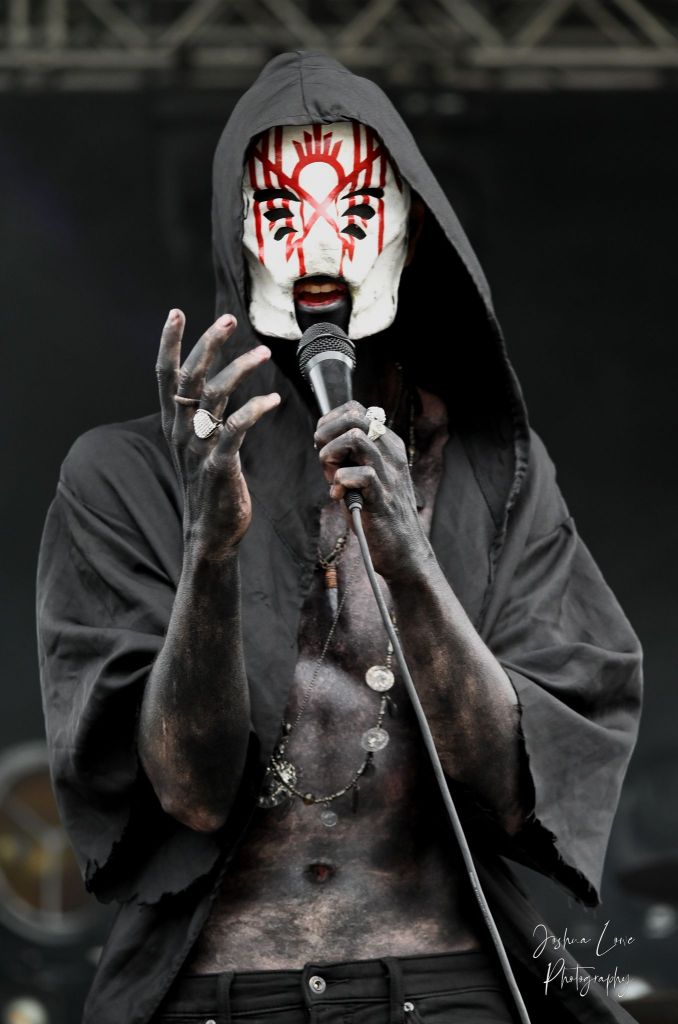 Vessel sleep token - Vessel chantant sur scène