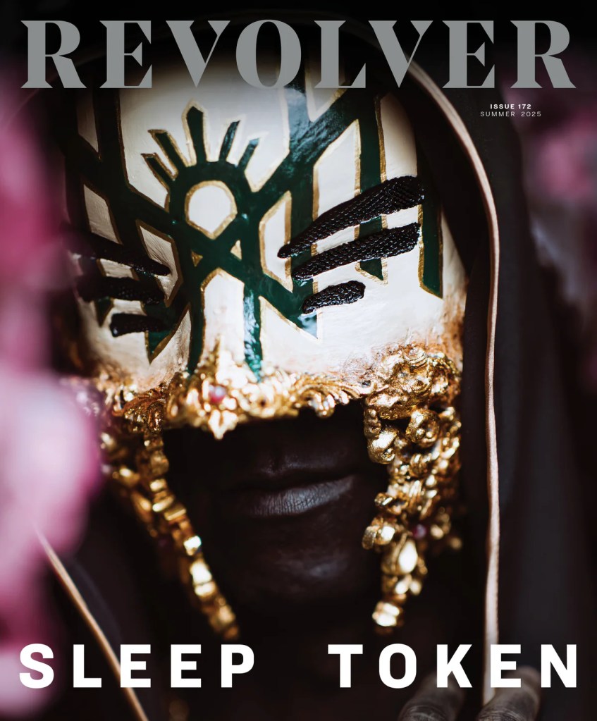 Sleep Token Revolver - couverture de l'édition été 2025 de Revolver avec Vessel