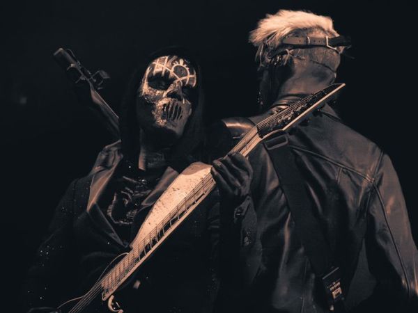 Sleep Token : « The wait ends soon » — III et IV relancent les spéculations avec Charvel et&nbsp;Jackson